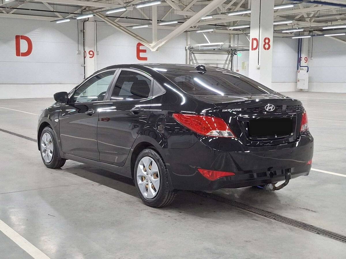 Hyundai Solaris с пробегом — 2016 год. Фото: #6