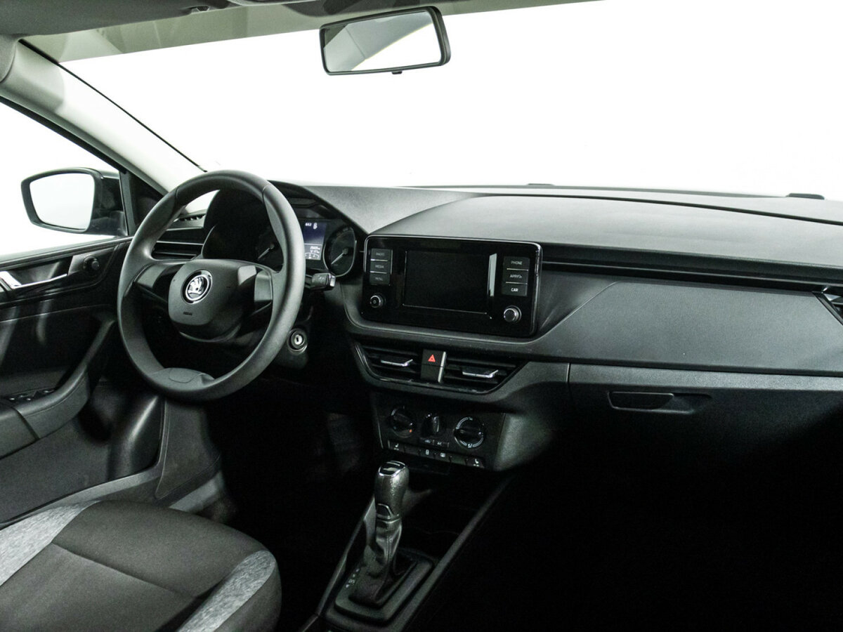 Skoda Rapid с пробегом — 2020 год. Фото: #8