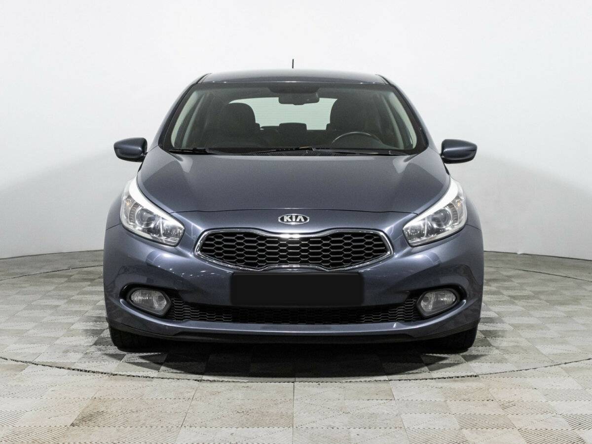 Kia Ceed с пробегом — 2015 год. Фото: #1