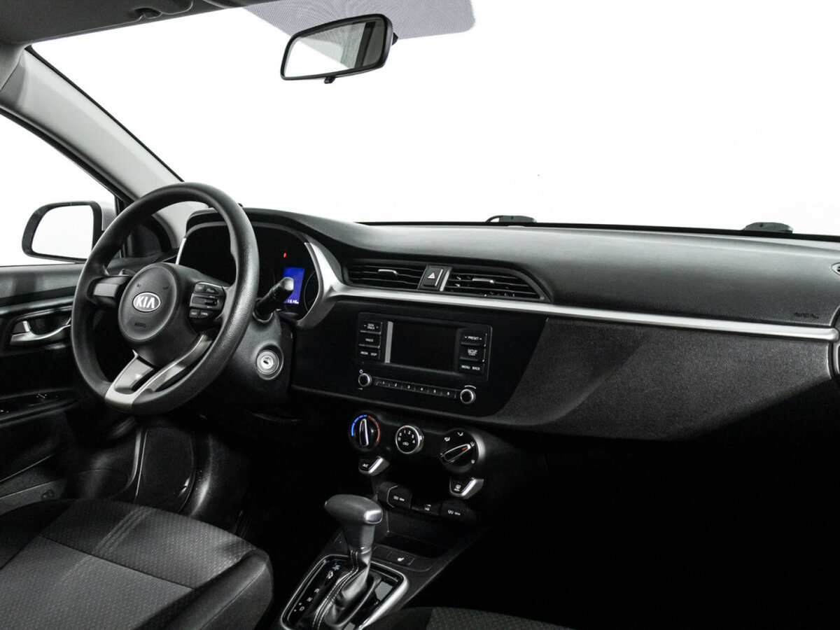 Kia Rio с пробегом — 2021 год. Фото: #8