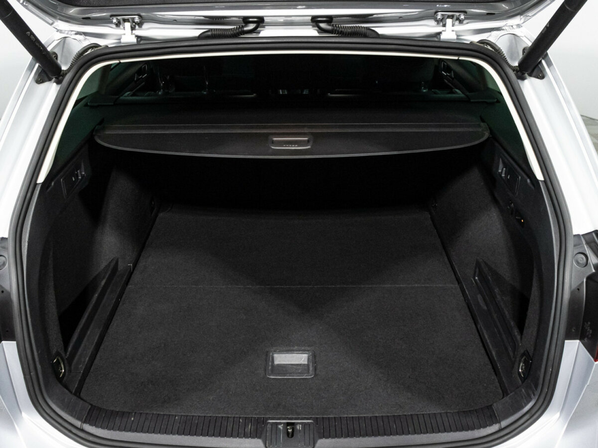 Volkswagen Passat с пробегом — 2017 год. Фото: #20