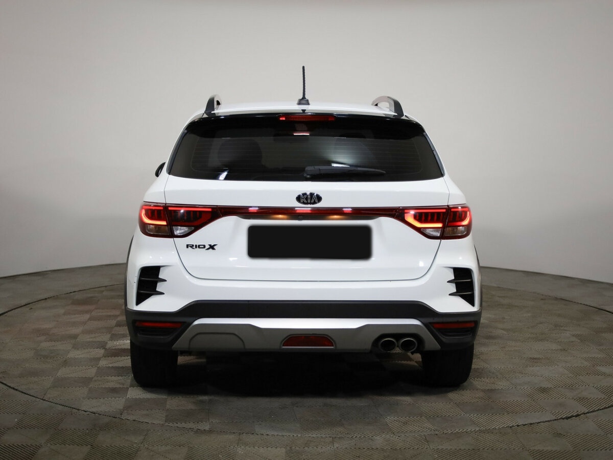 Kia Rio с пробегом — 2021 год. Фото: #4