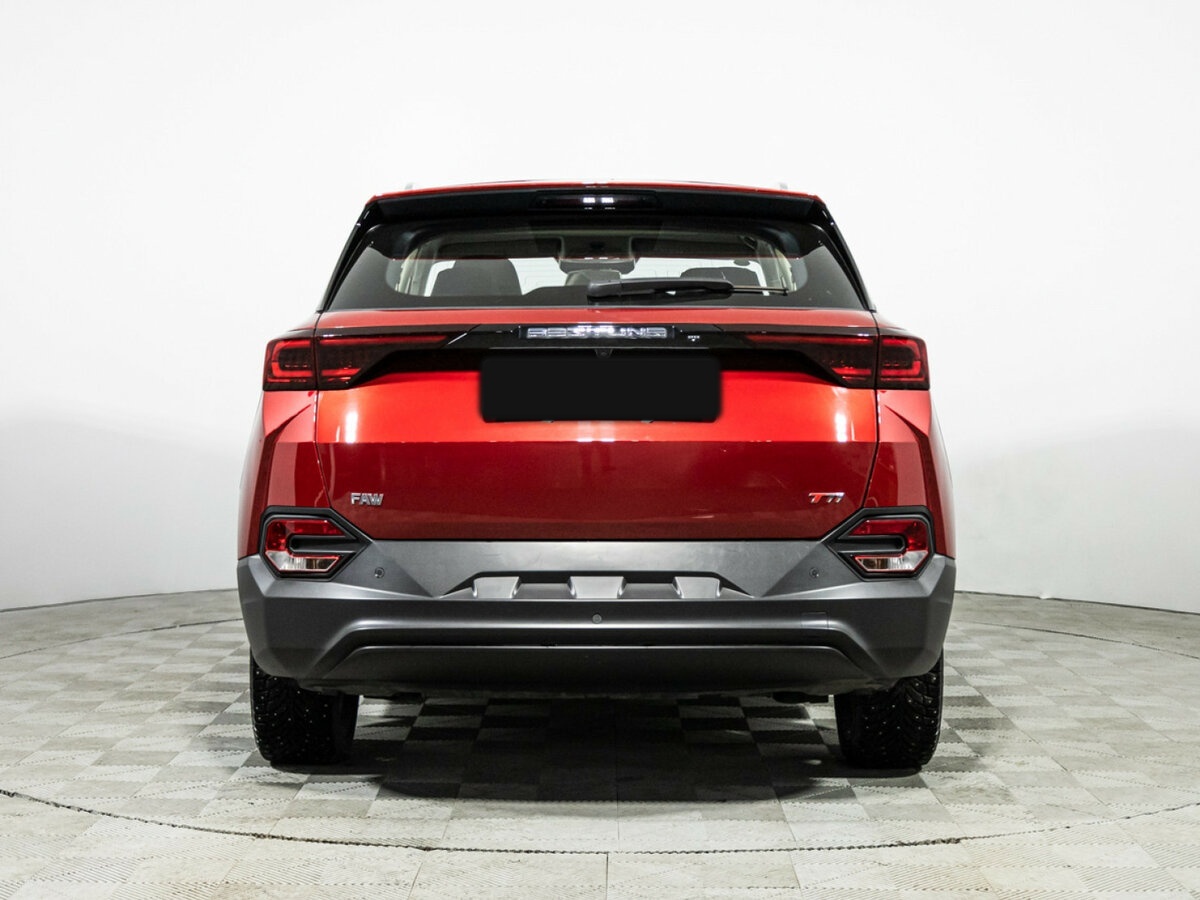 FAW Bestune T77 с пробегом — 2023 год. Фото: #4