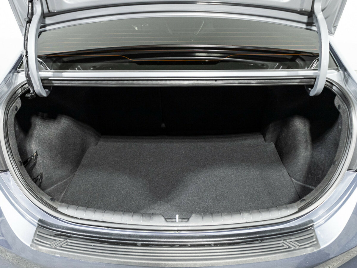 Hyundai Solaris с пробегом — 2017 год. Фото: #15