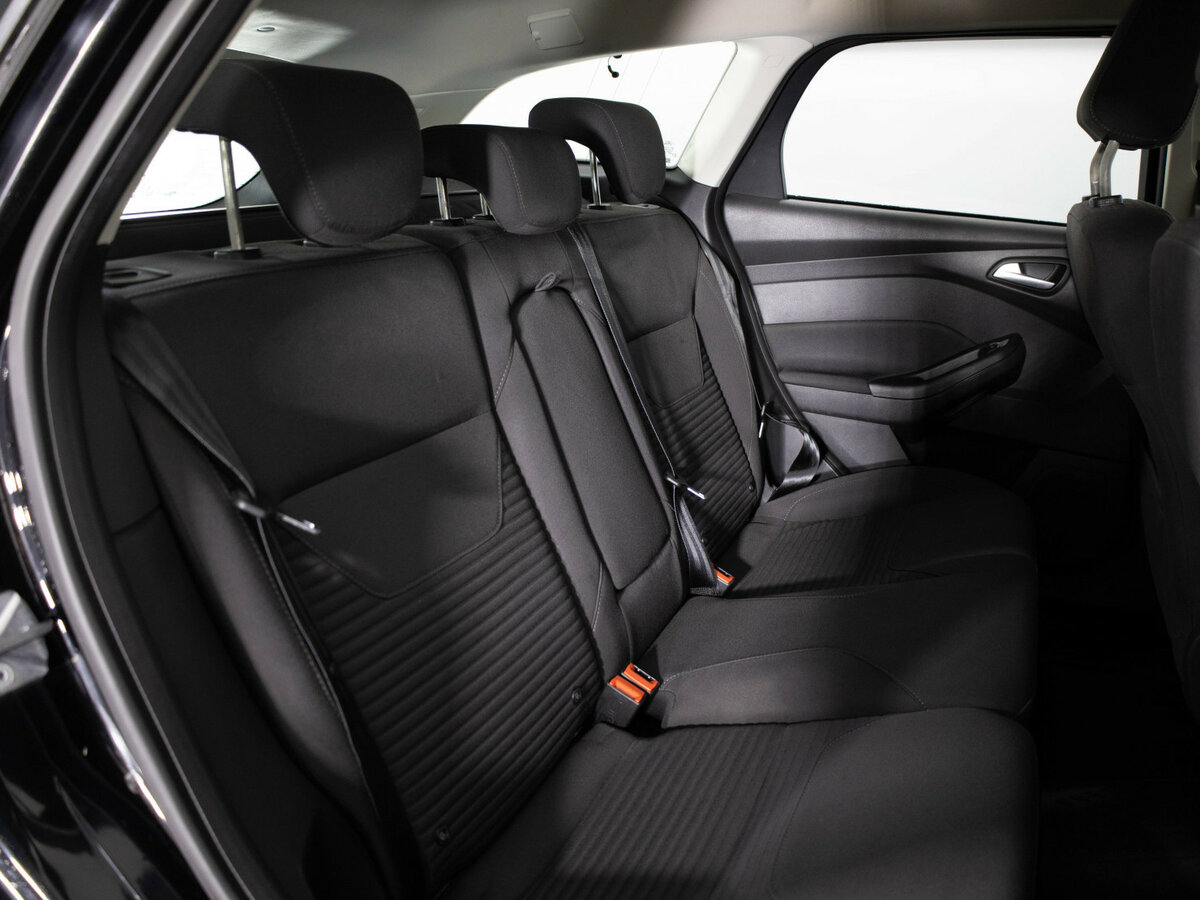 Ford Focus с пробегом — 2016 год. Фото: #9