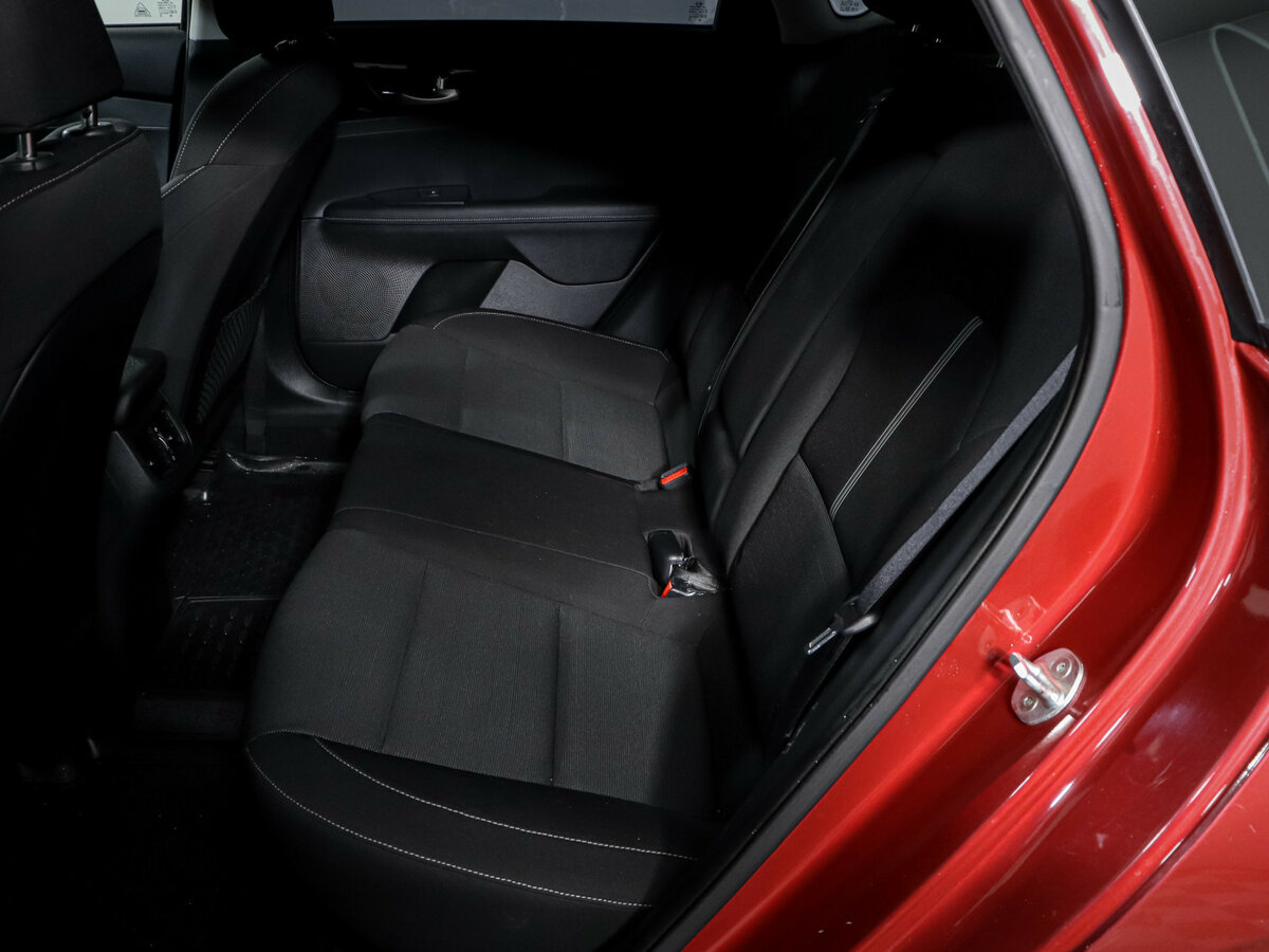 Kia Cerato с пробегом — 2019 год. Фото: #7