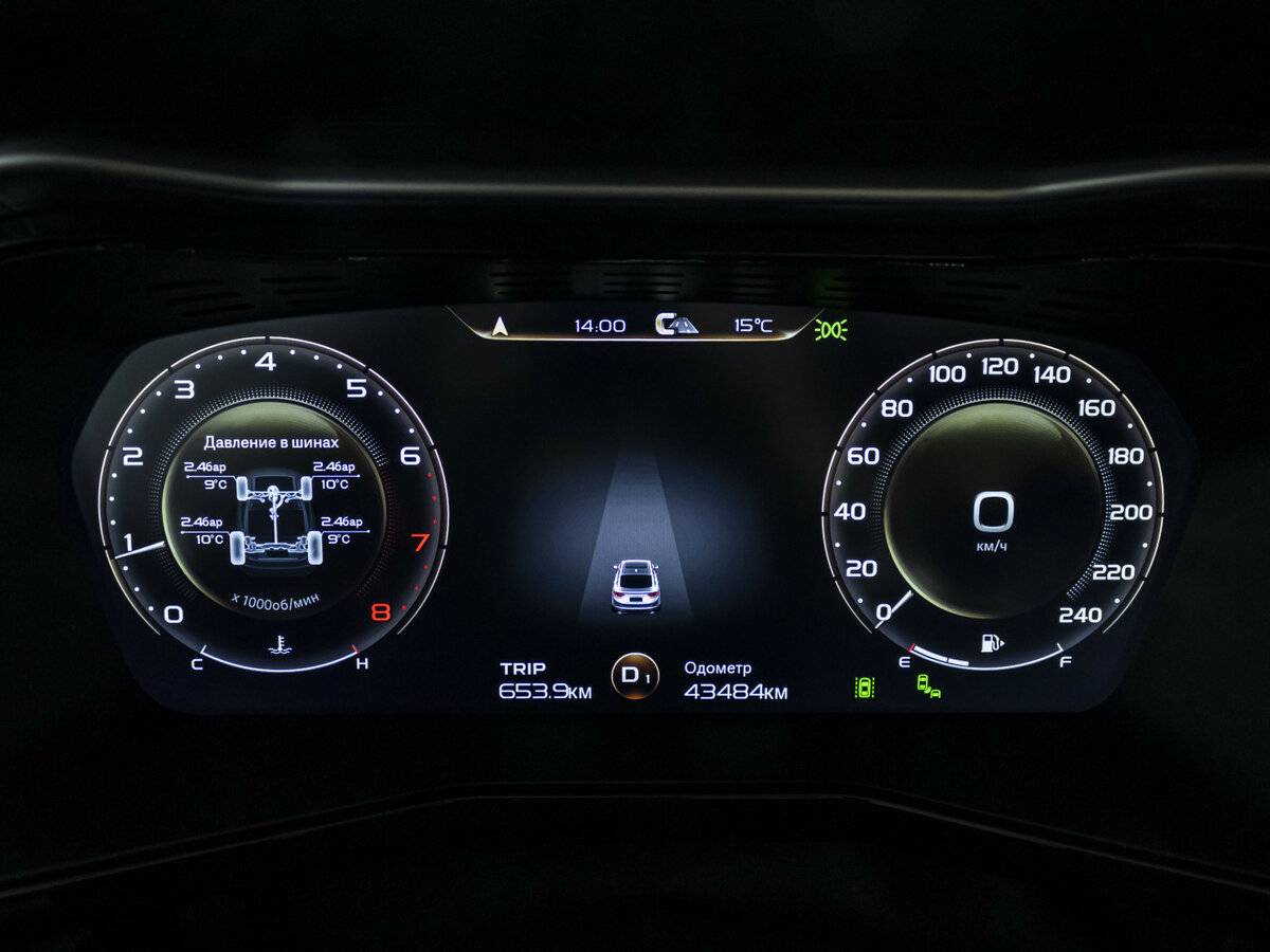 Geely Tugella с пробегом — 2023 год. Фото: #10