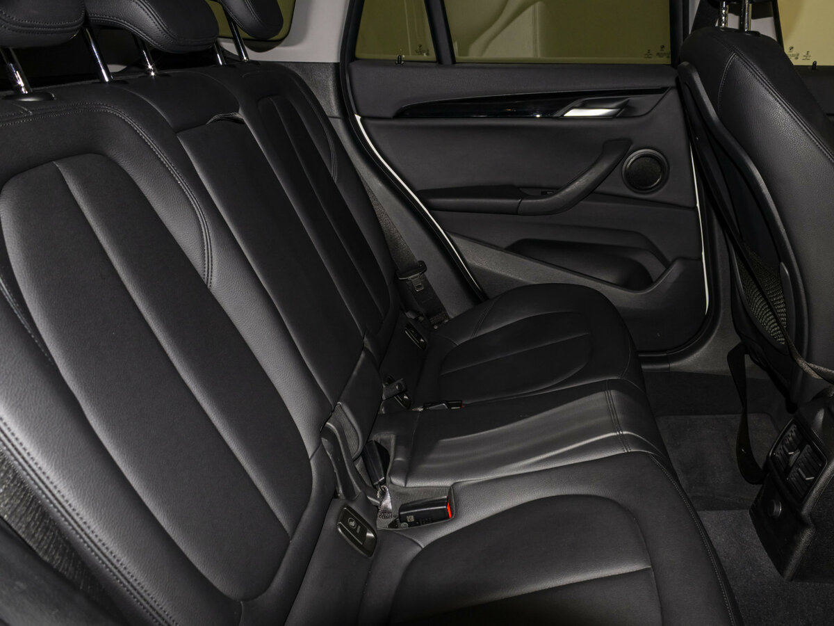 BMW X1 с пробегом — 2016 год. Фото: #12