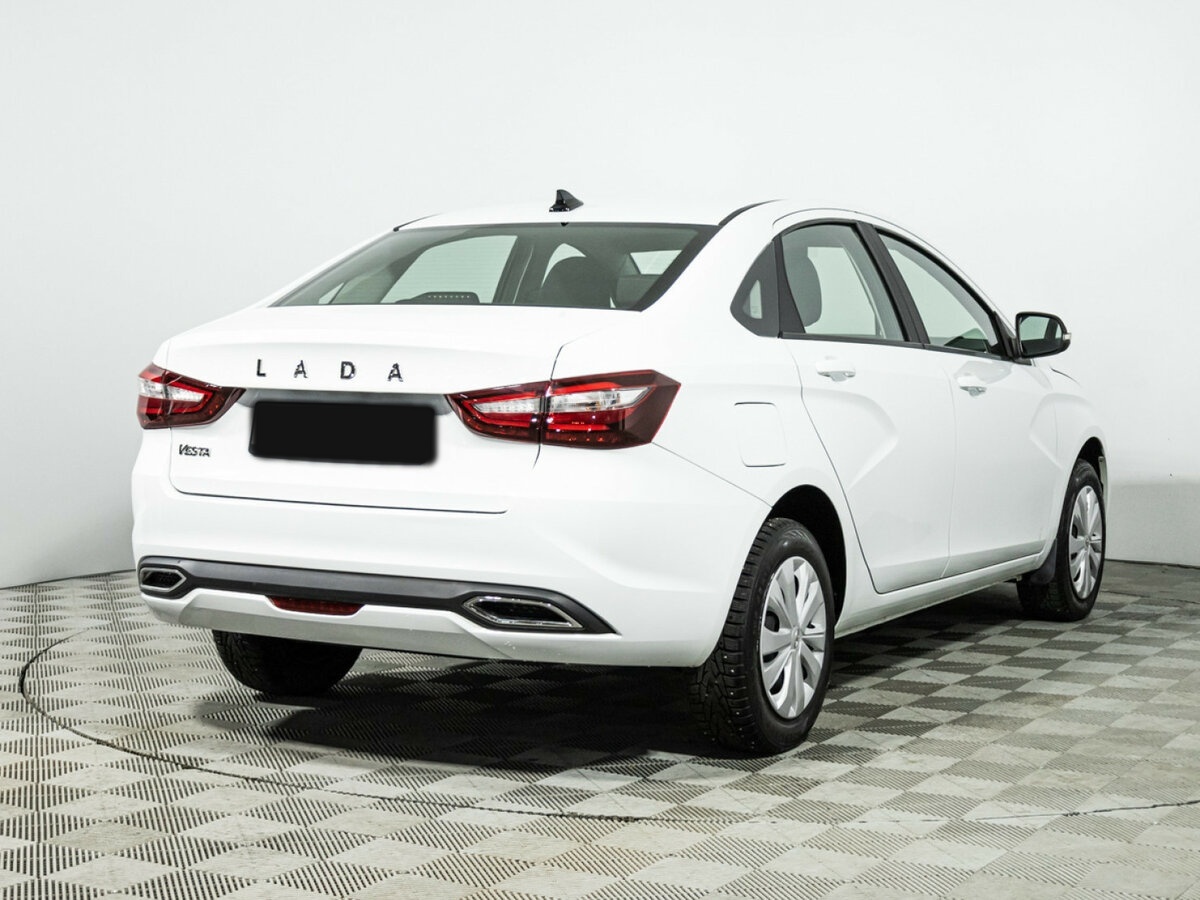 Lada (ВАЗ) Vesta с пробегом — 2023 год. Фото: #4
