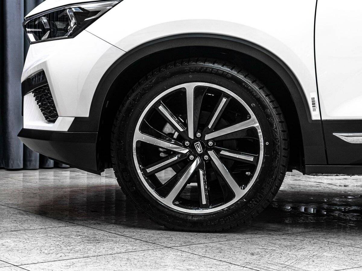 FAW Bestune T77 с пробегом — 2023 год. Фото: #7