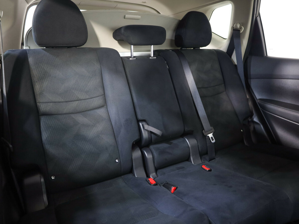 Nissan X-Trail с пробегом — 2017 год. Фото: #18