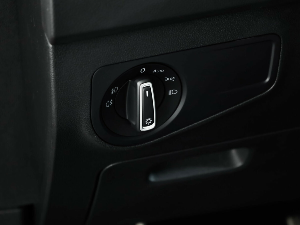 Volkswagen Tiguan с пробегом — 2020 год. Фото: #20