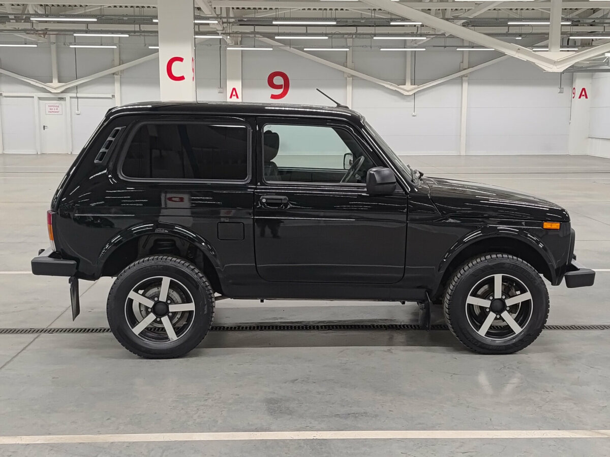 Lada (ВАЗ) Niva Legend с пробегом — 2023 год. Фото: #3
