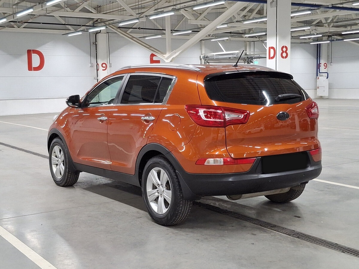 Kia Sportage с пробегом — 2012 год. Фото: #6
