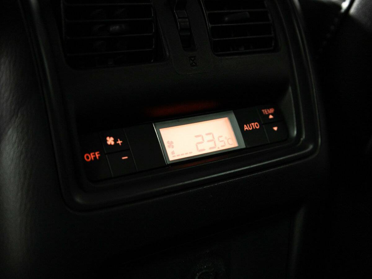 Nissan Pathfinder с пробегом — 2015 год. Фото: #21