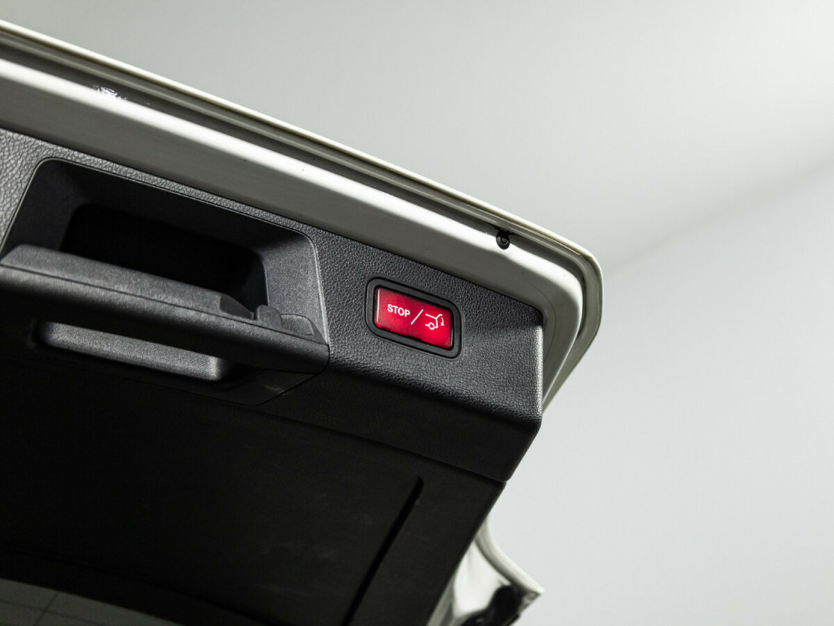 Mercedes-Benz GLK-Класс с пробегом — 2014 год. Фото: #16