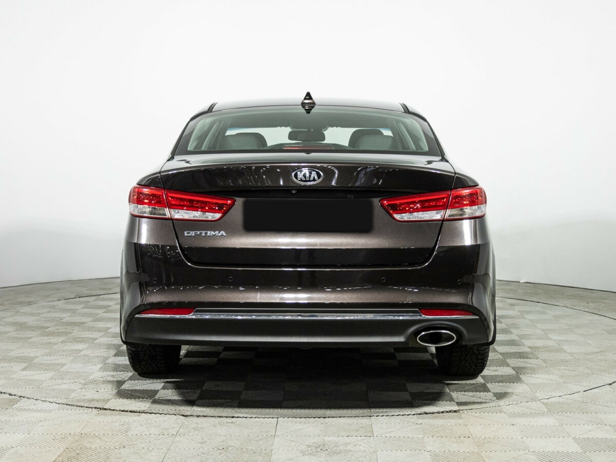 Kia Optima с пробегом — 2017 год. Фото: #4