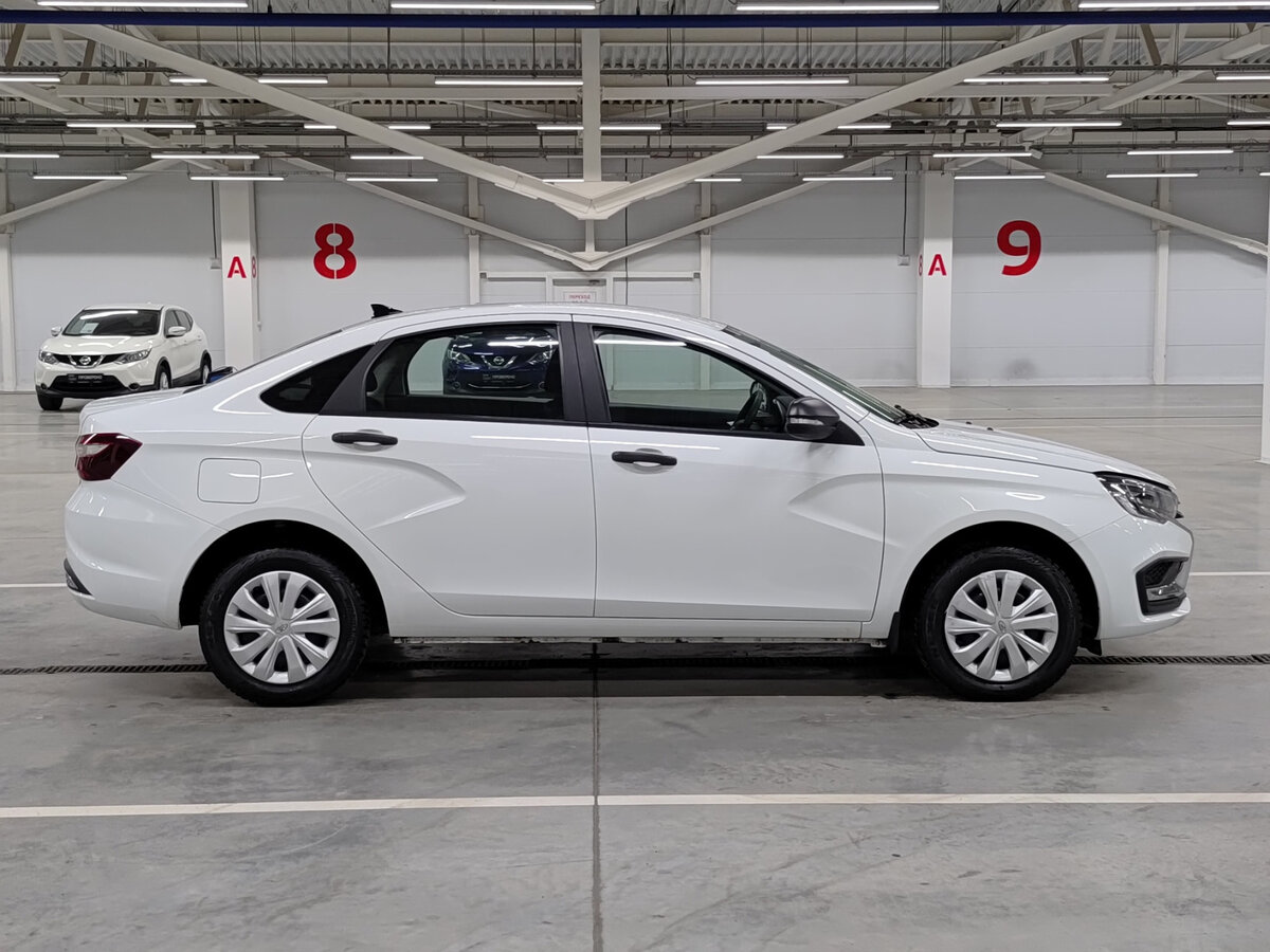 Lada (ВАЗ) Vesta с пробегом — 2024 год. Фото: #3