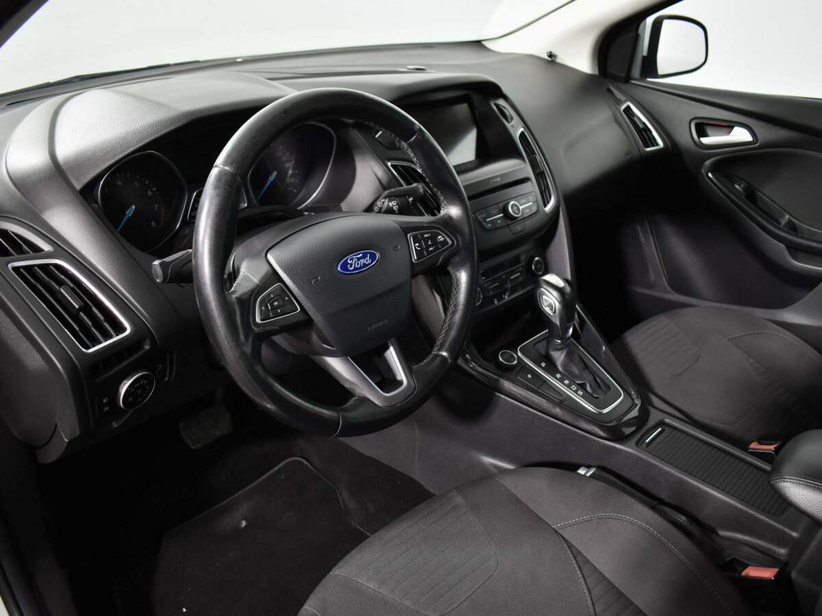 Ford Focus с пробегом — 2017 год. Фото: #8