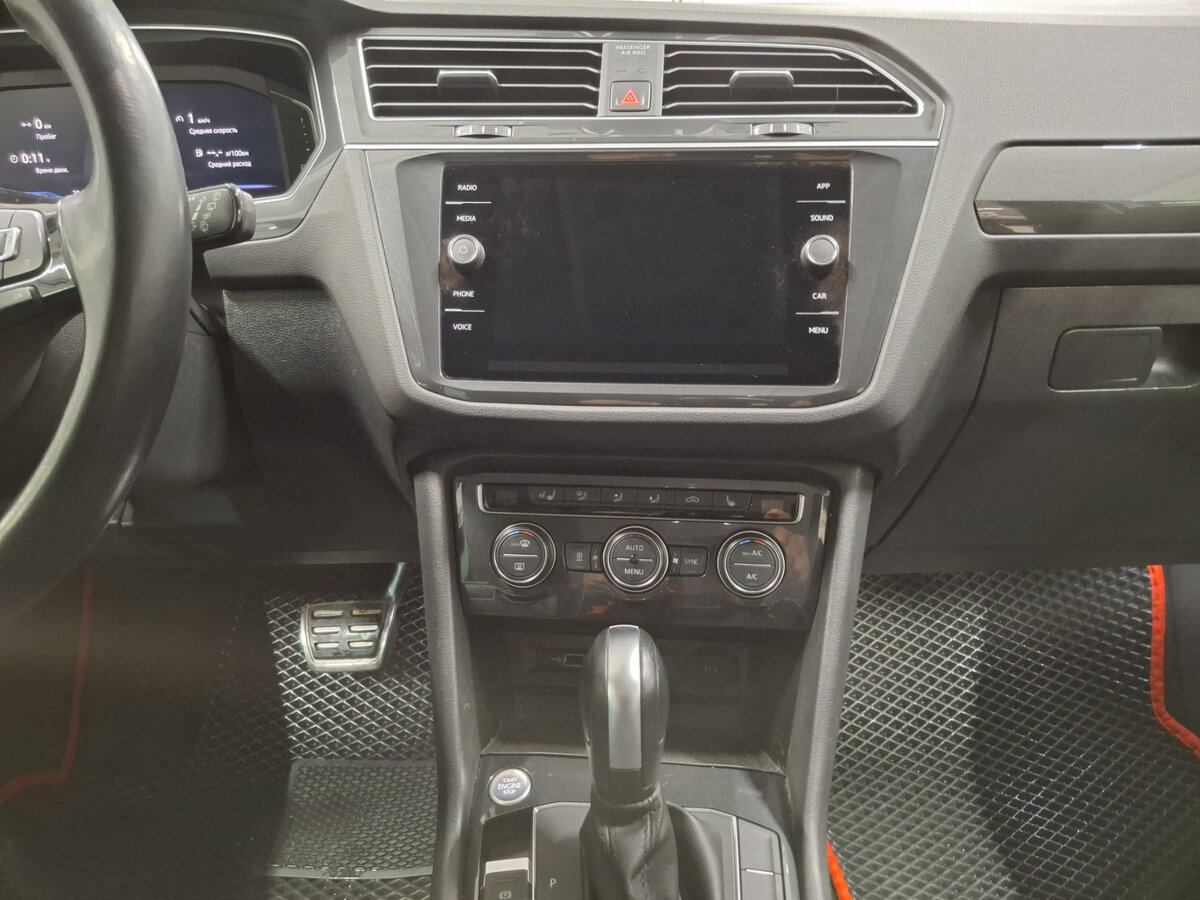 Volkswagen Tiguan с пробегом — 2020 год. Фото: #14