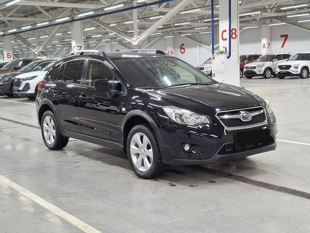 Subaru XV с пробегом — 2012 год. Фото: #2