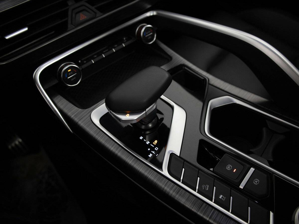 Geely Tugella с пробегом — 2022 год. Фото: #9