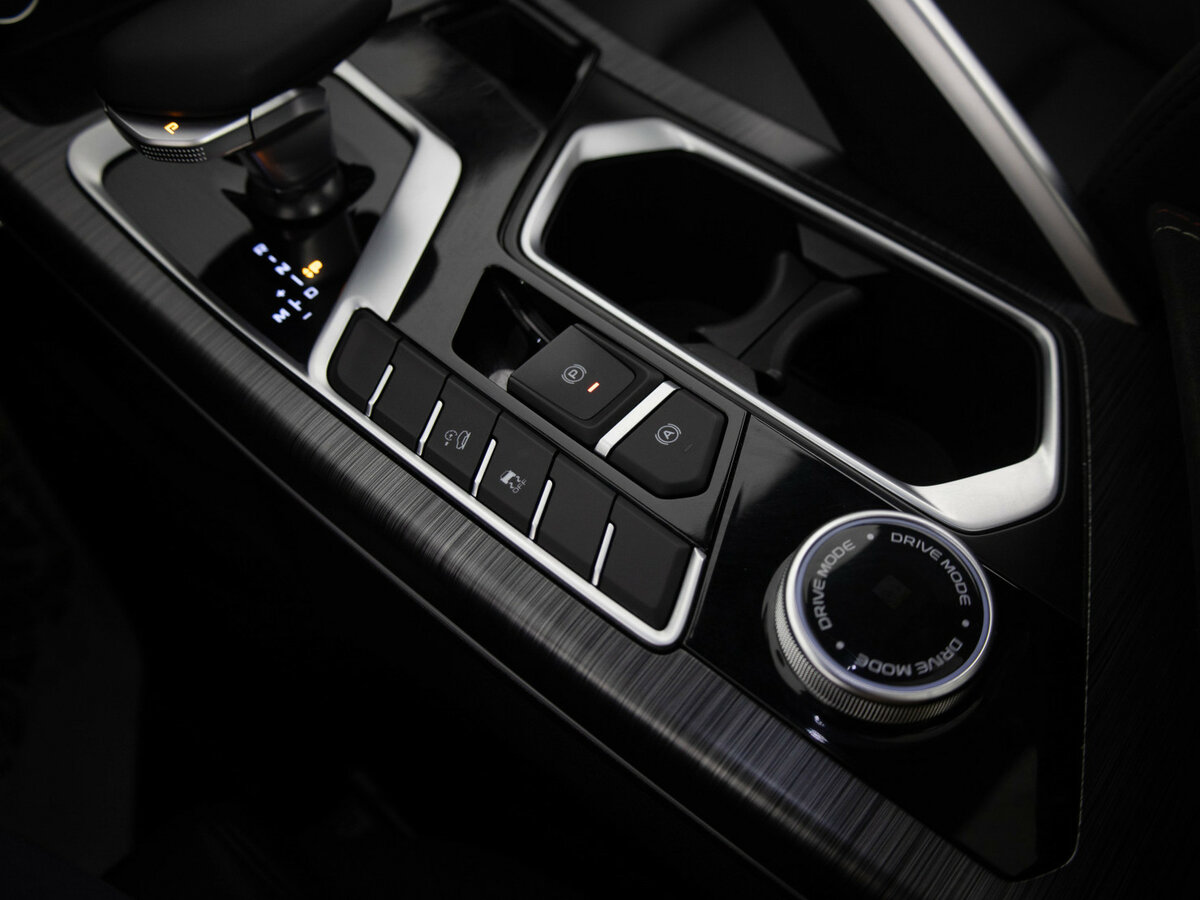 Geely Tugella с пробегом — 2022 год. Фото: #10