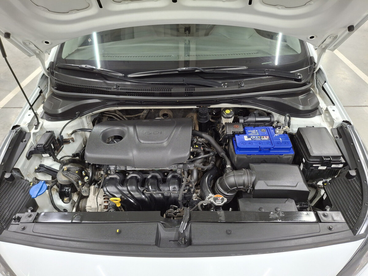 Hyundai Solaris с пробегом — 2017 год. Фото: #8