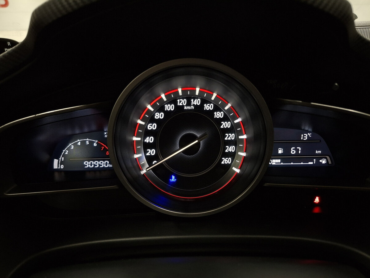 Mazda 3 с пробегом — 2014 год. Фото: #12