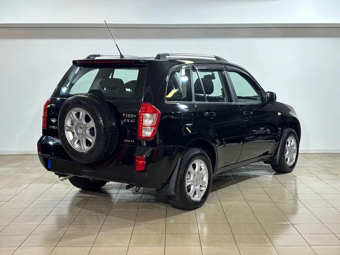 Chery Tiggo (T11) с пробегом — 2014 год. Фото: #2