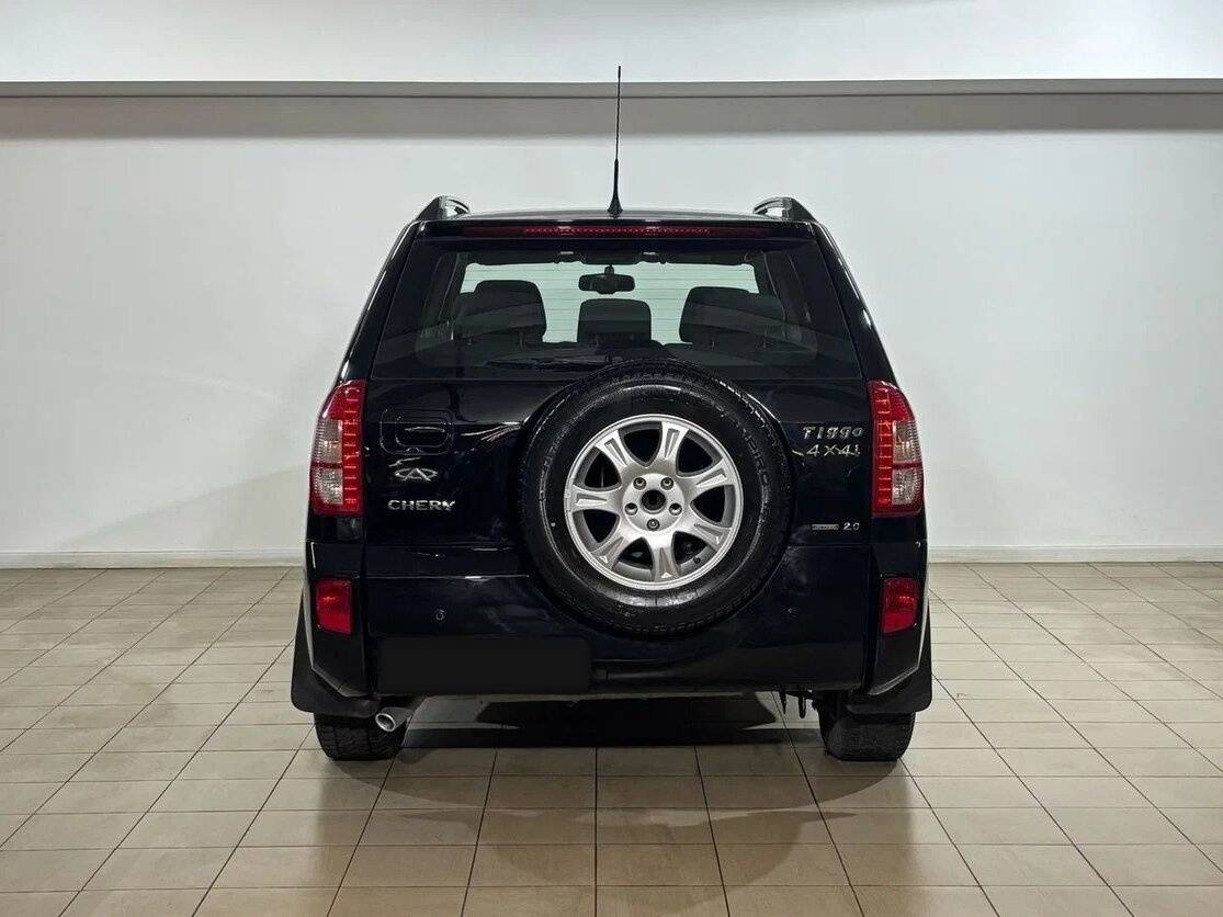 Chery Tiggo (T11) с пробегом — 2014 год. Фото: #3