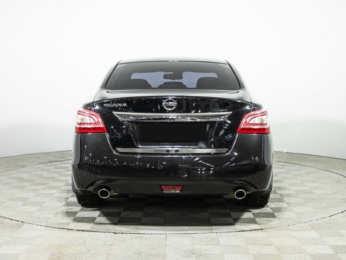 Nissan Teana с пробегом — 2015 год. Фото: #4