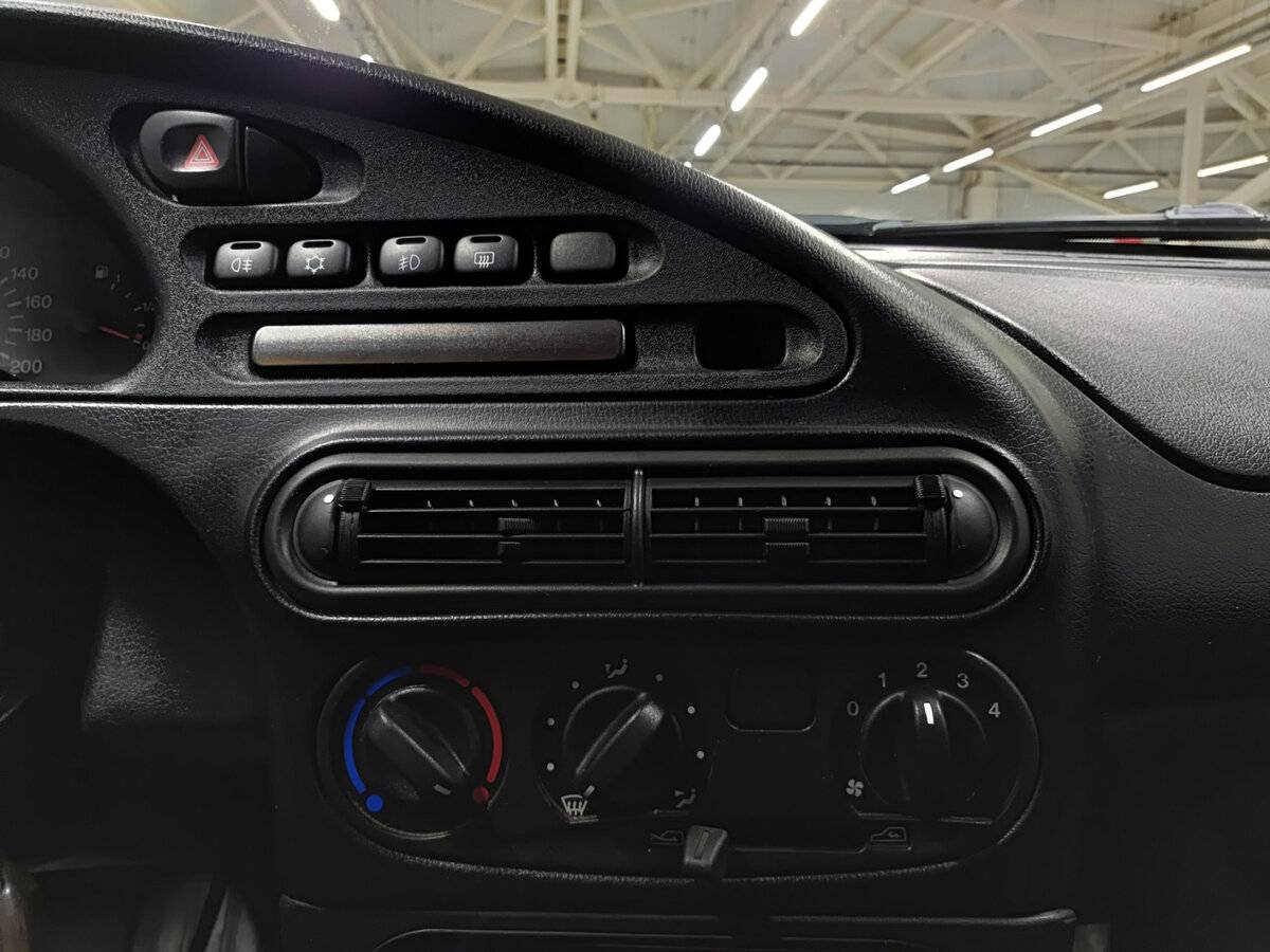 Chevrolet Niva с пробегом — 2017 год. Фото: #14