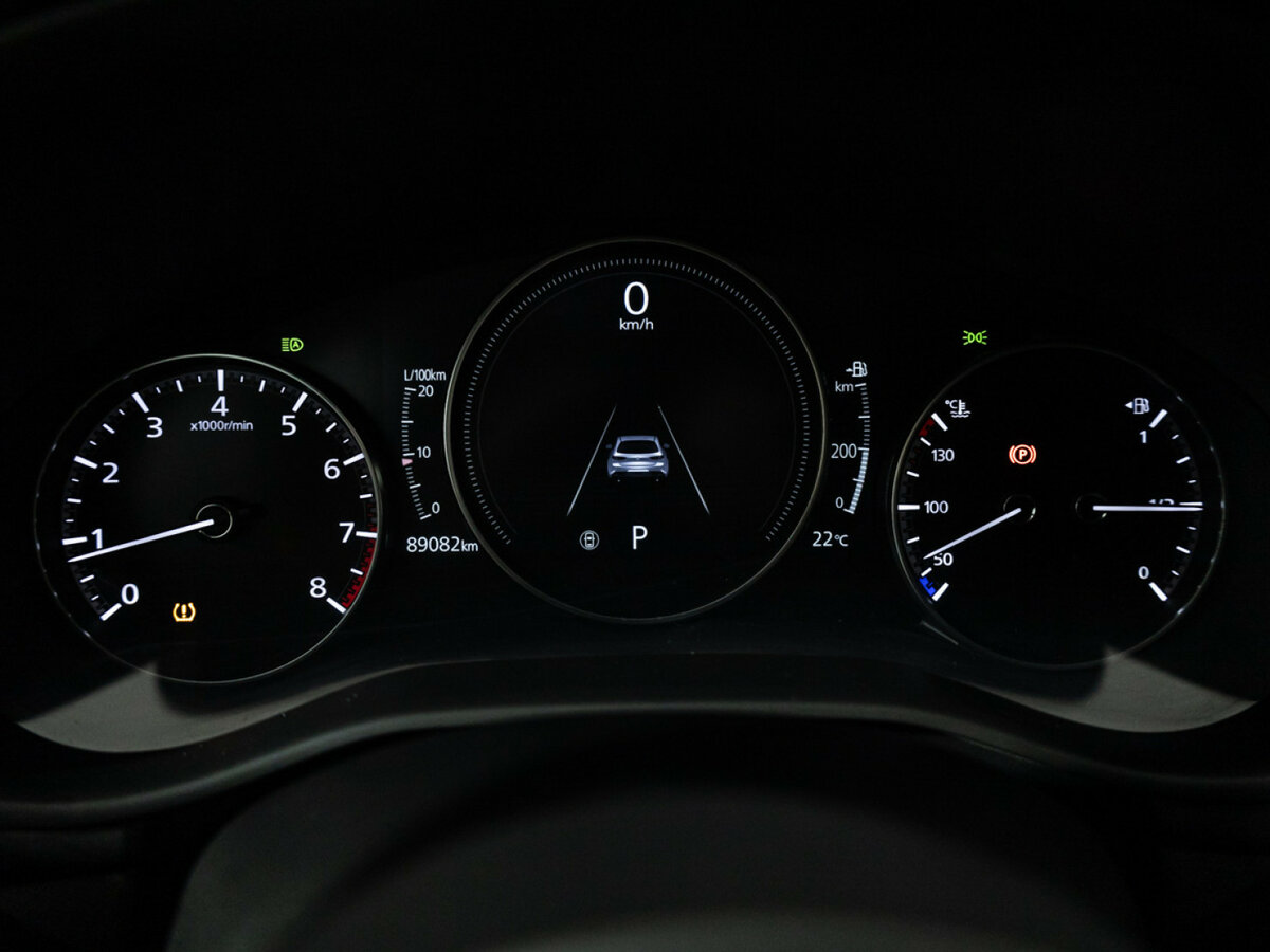 Mazda 3 с пробегом — 2019 год. Фото: #11