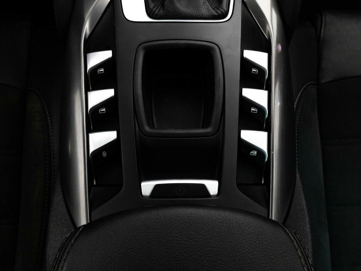 Citroen DS5 с пробегом — 2012 год. Фото: #11