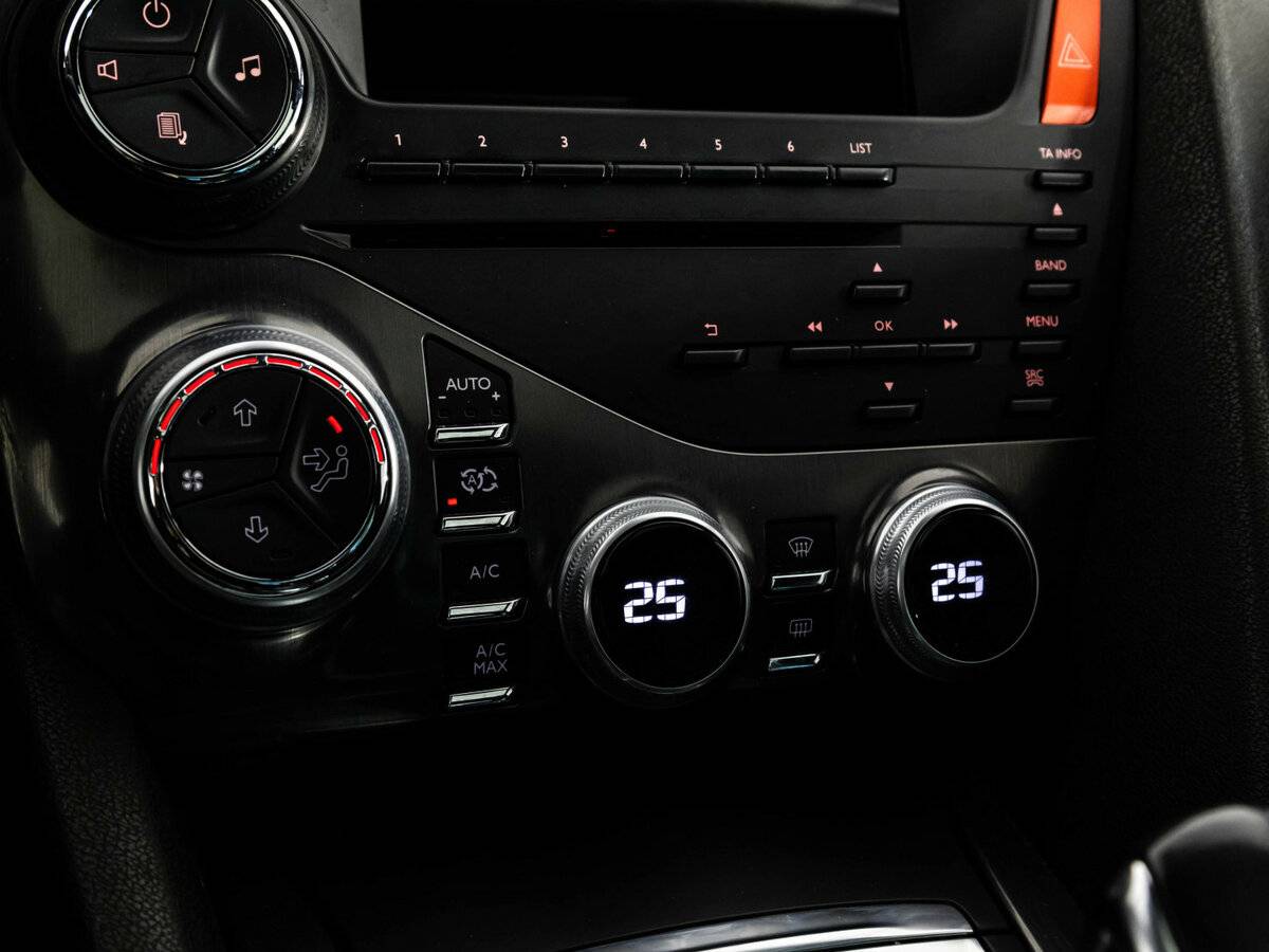 Citroen DS5 с пробегом — 2012 год. Фото: #13