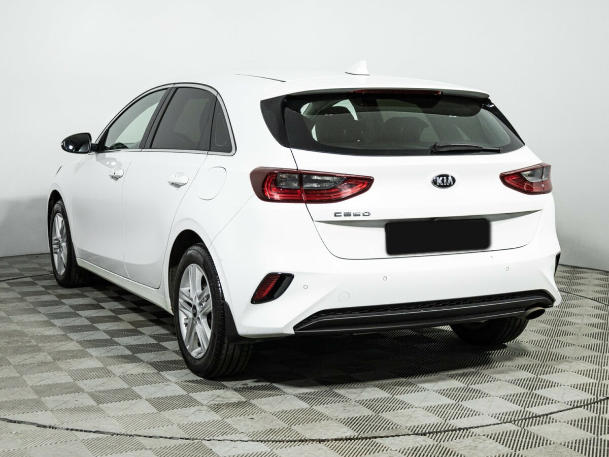 Kia Ceed с пробегом — 2019 год. Фото: #6