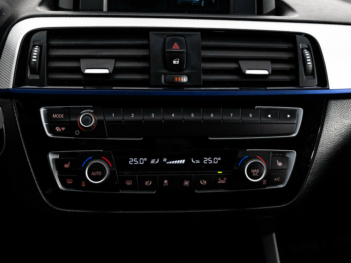 BMW 1 серии с пробегом — 2019 год. Фото: #13