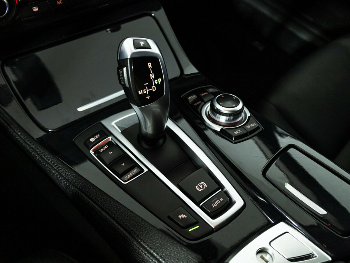 BMW 5 серии с пробегом — 2016 год. Фото: #16