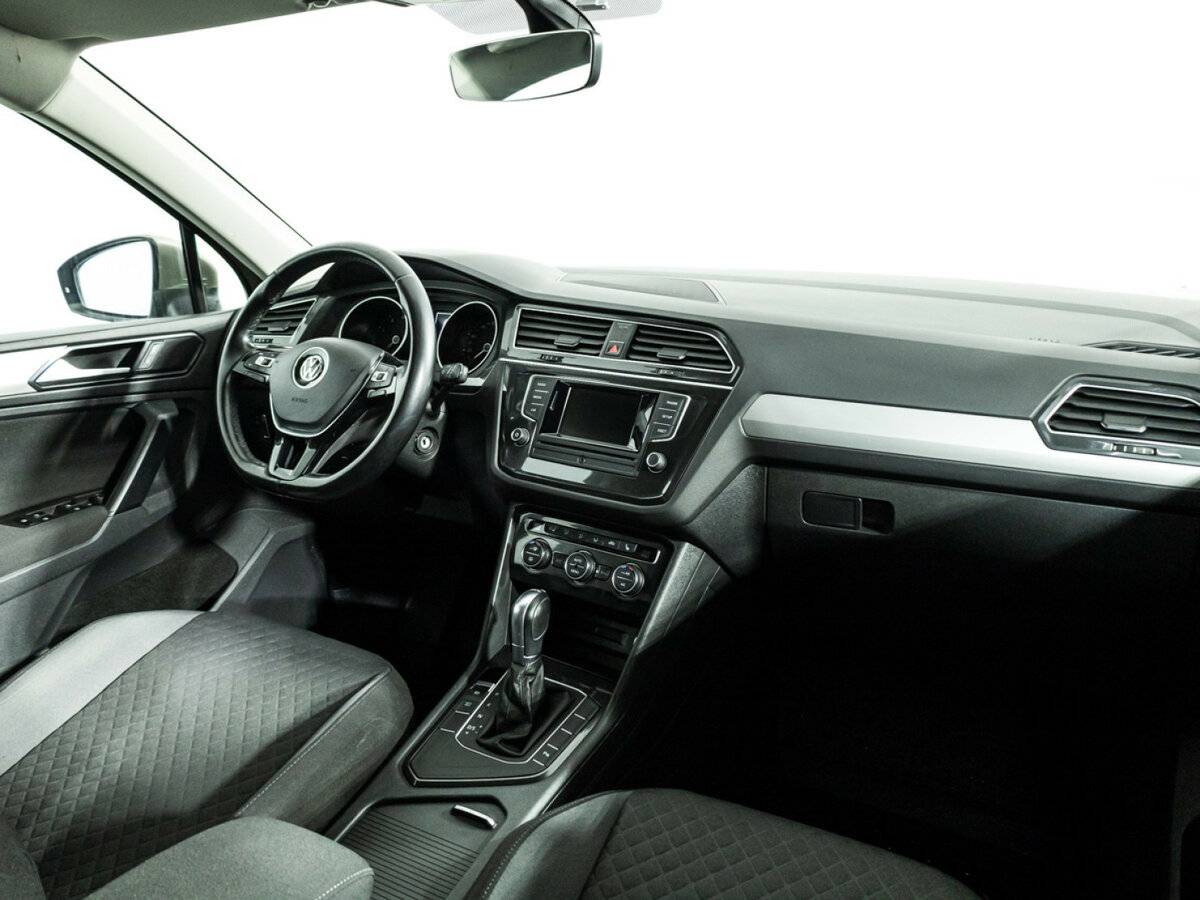 Volkswagen Tiguan с пробегом — 2017 год. Фото: #6