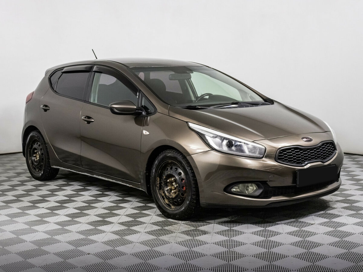 Kia Ceed с пробегом — 2012 год. Фото: #2