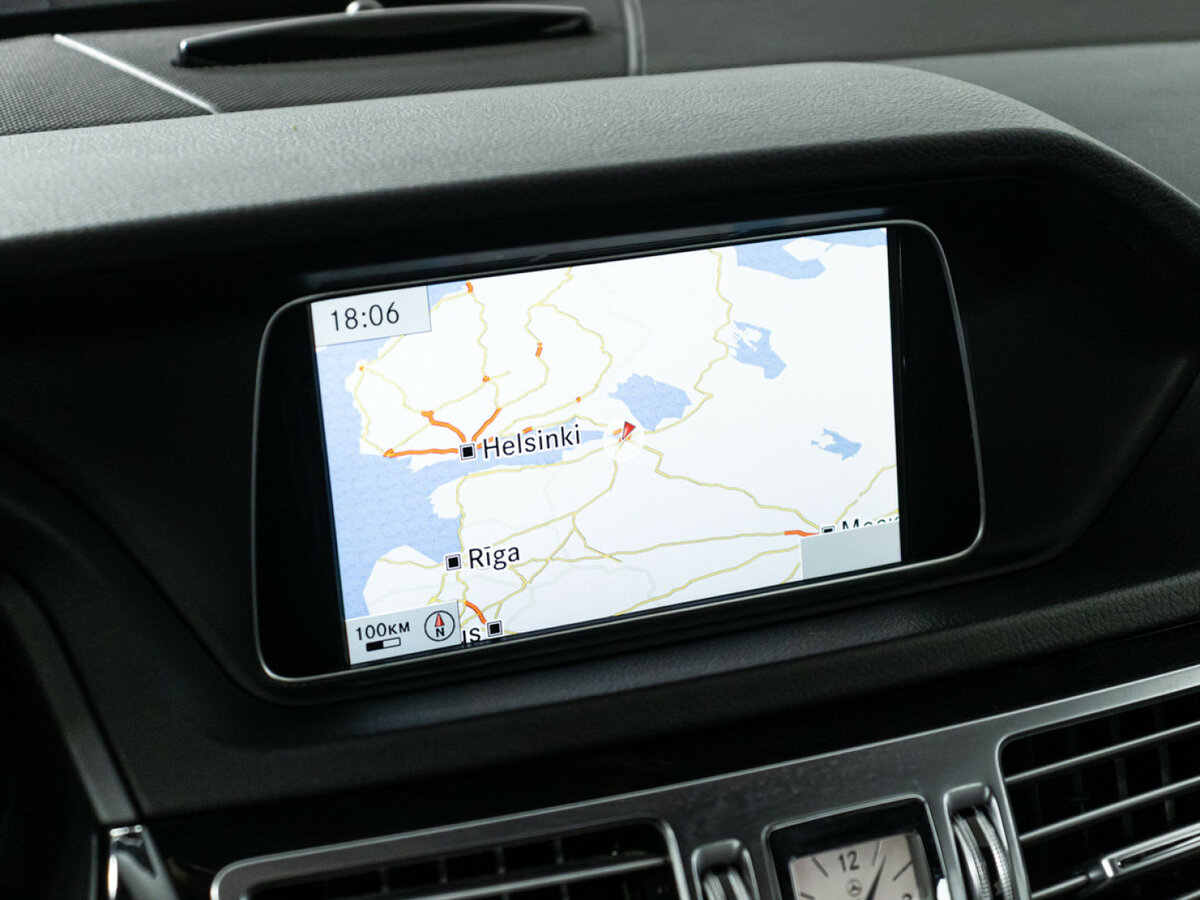 Mercedes-Benz E-Класс с пробегом — 2013 год. Фото: #17