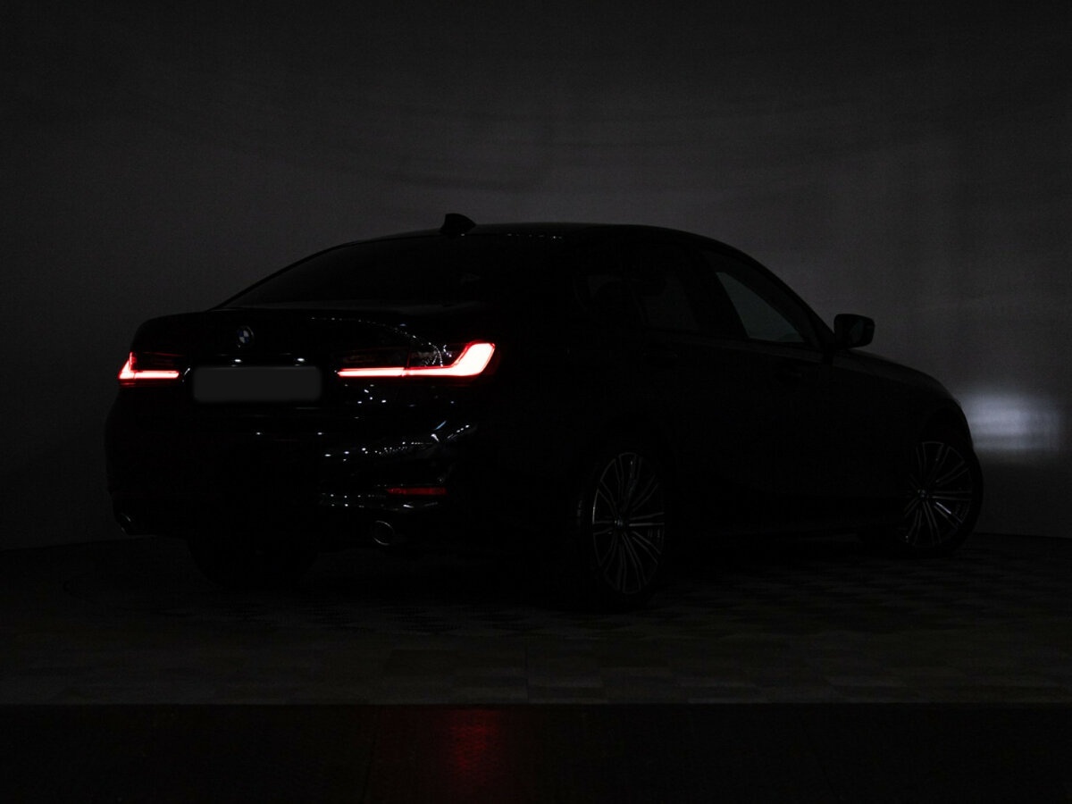 BMW 3 серии с пробегом — 2019 год. Фото: #23