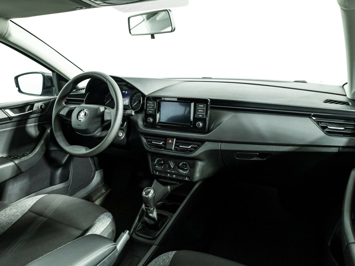 Skoda Rapid с пробегом — 2020 год. Фото: #8