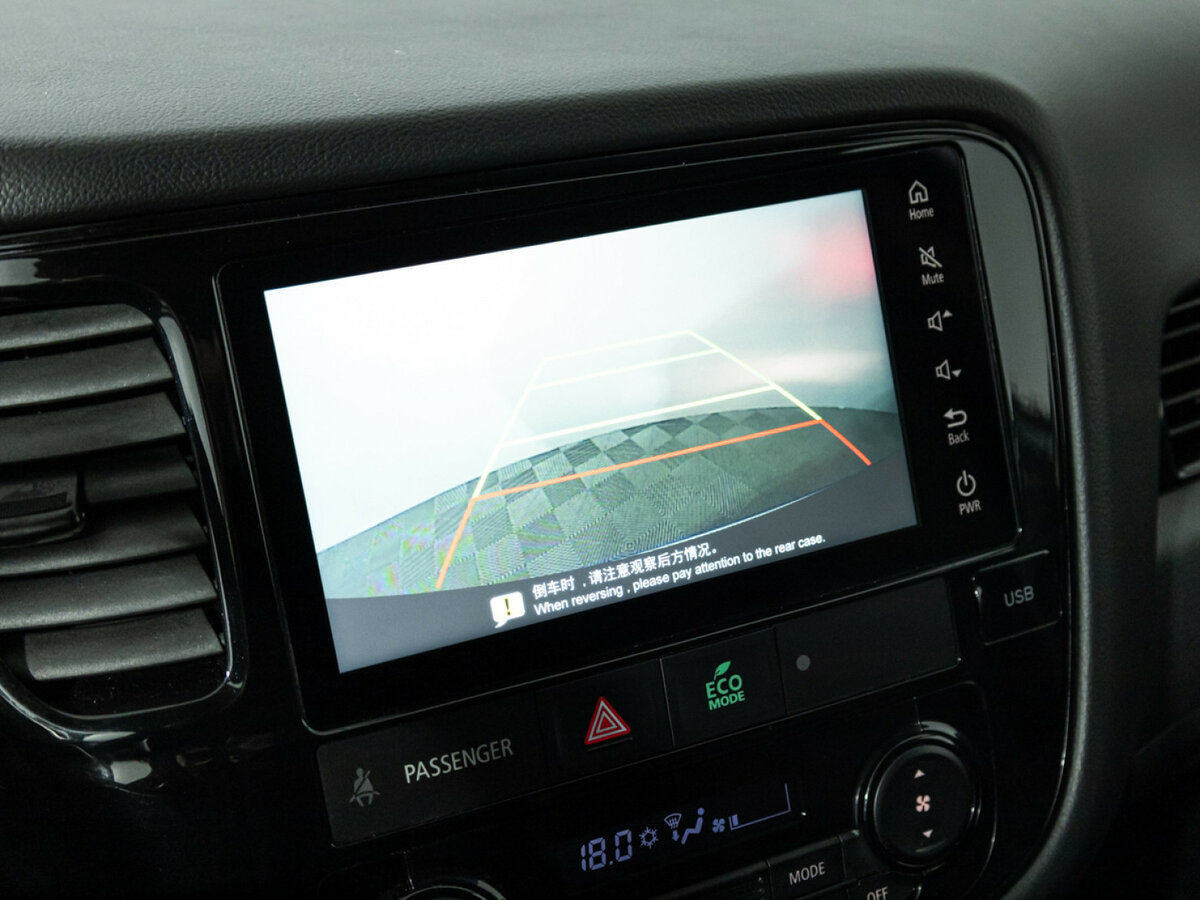 Mitsubishi Outlander с пробегом — 2022 год. Фото: #11