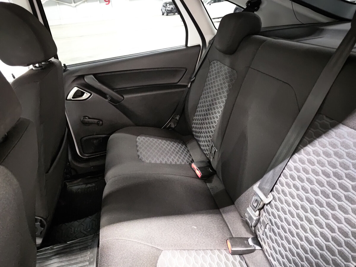 Lada (ВАЗ) Granta с пробегом — 2023 год. Фото: #11