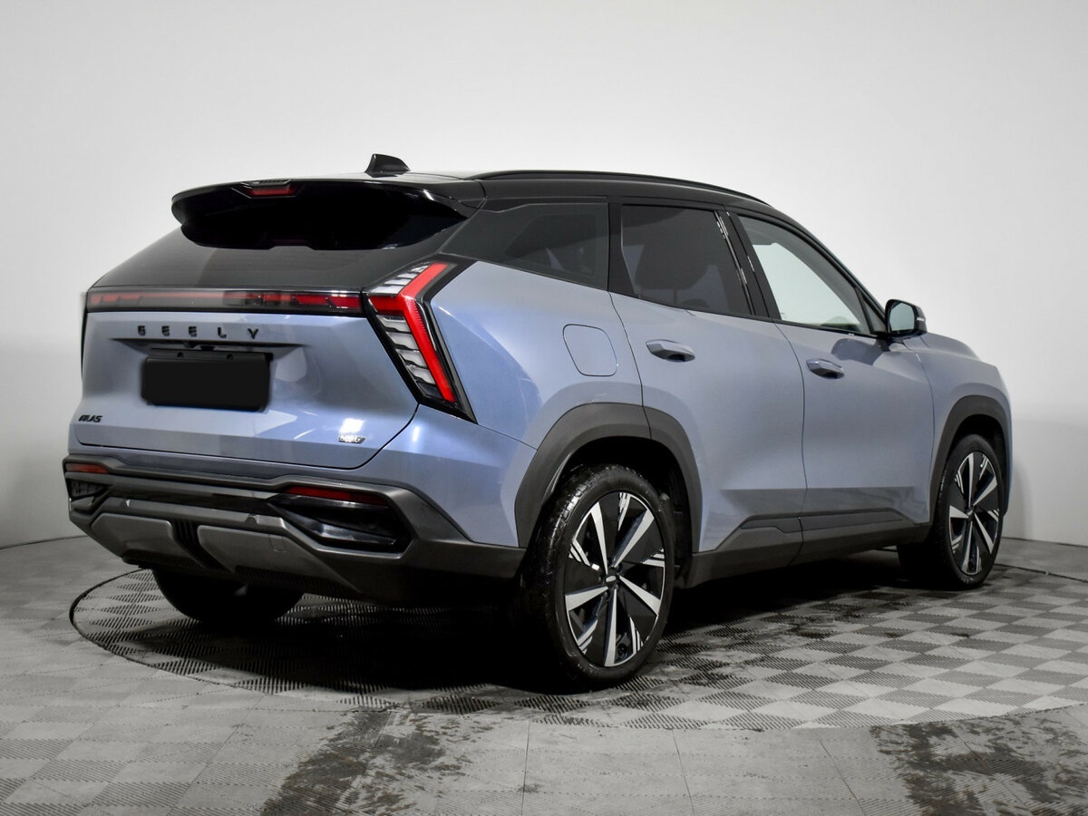 Geely Atlas с пробегом — 2024 год. Фото: #3