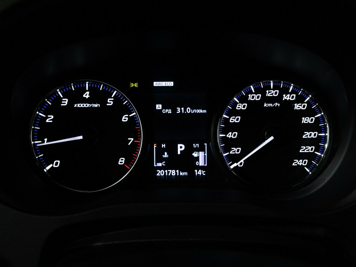 Mitsubishi Outlander с пробегом — 2020 год. Фото: #11