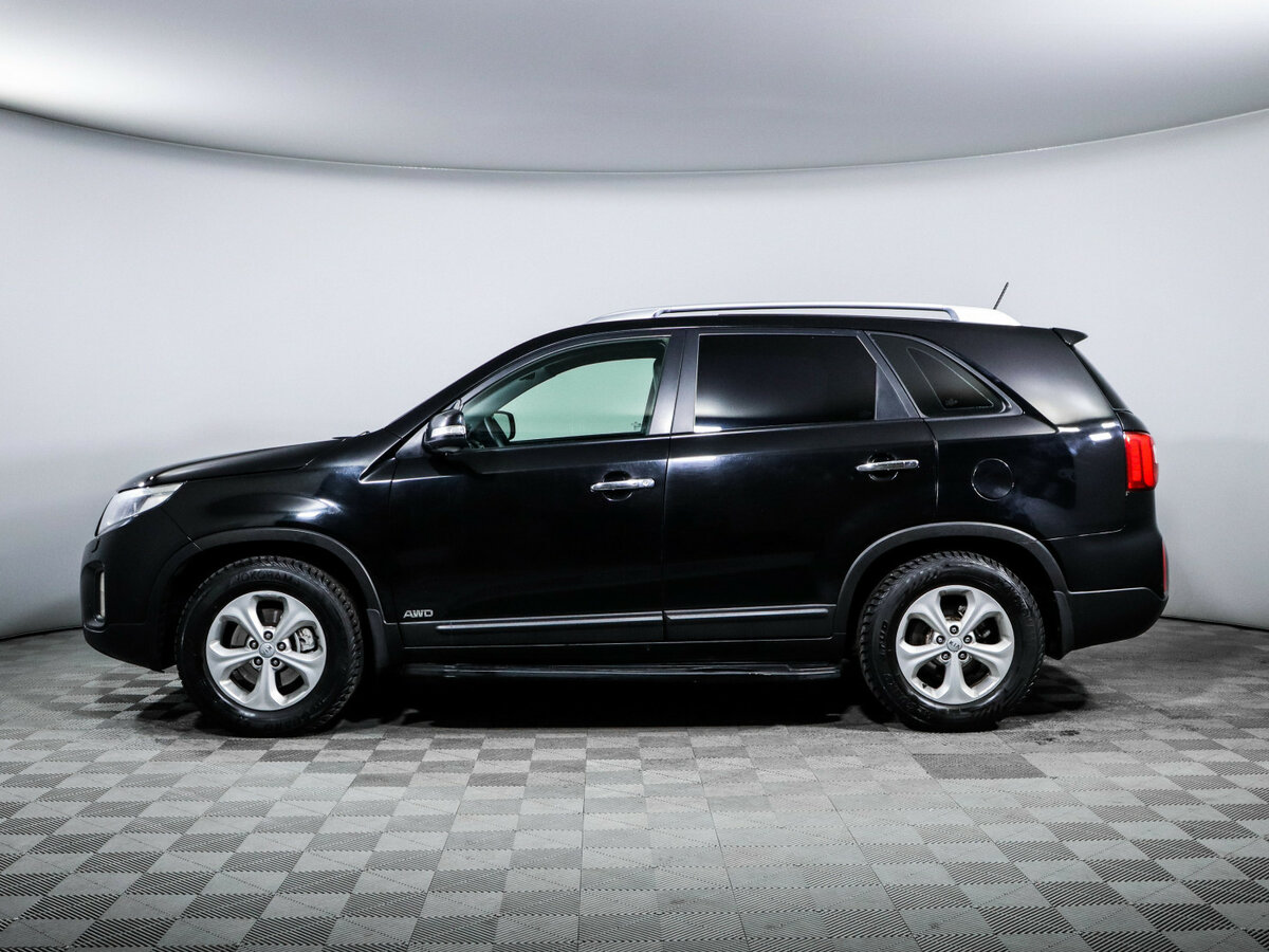 Kia Sorento с пробегом — 2013 год. Фото: #7