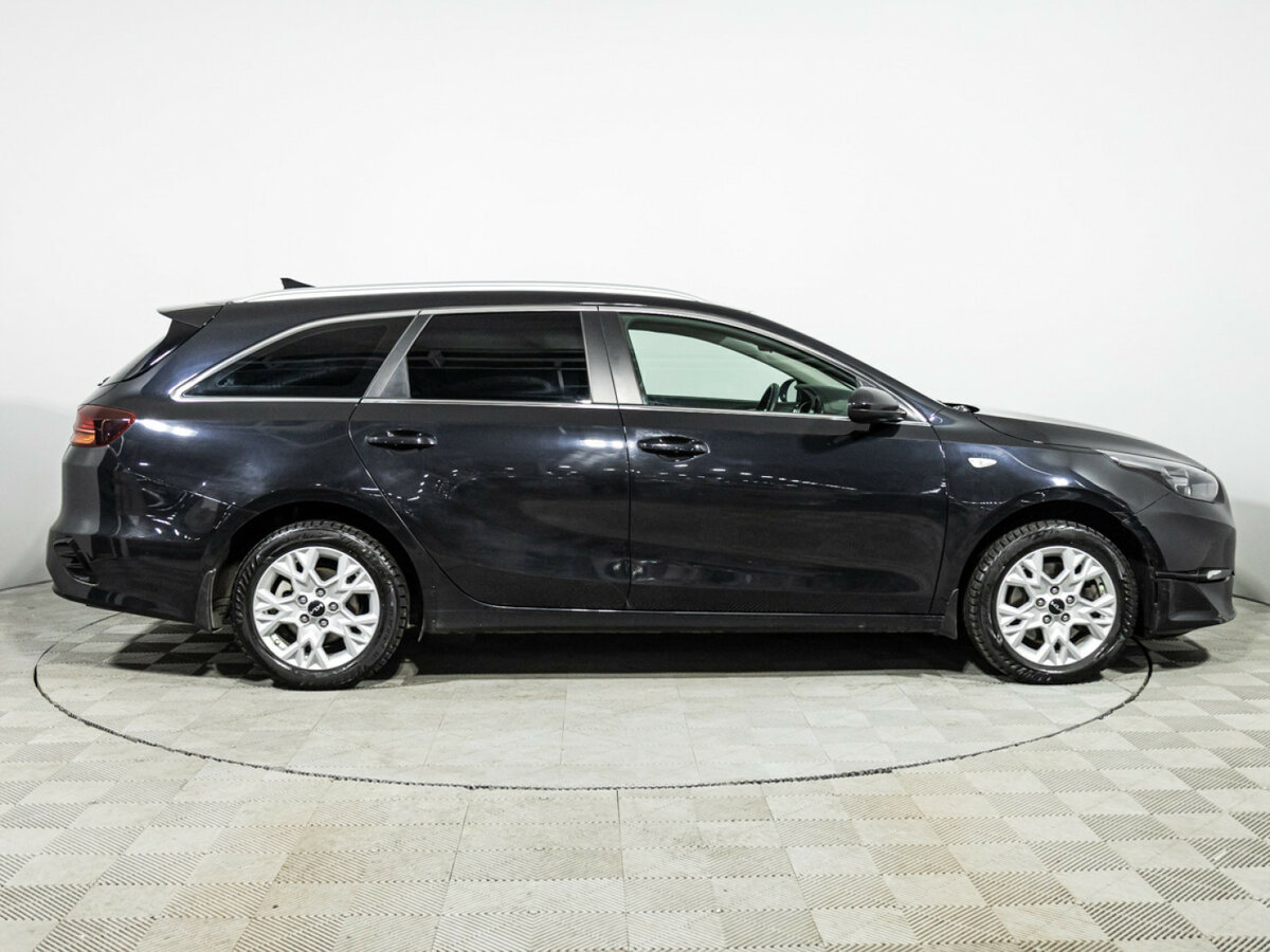 Kia Ceed с пробегом — 2022 год. Фото: #3